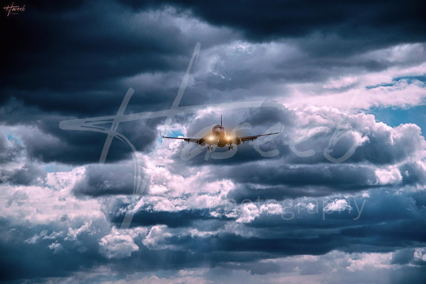 Sky Meets Earth: Airplanes & Stunning Landscapes