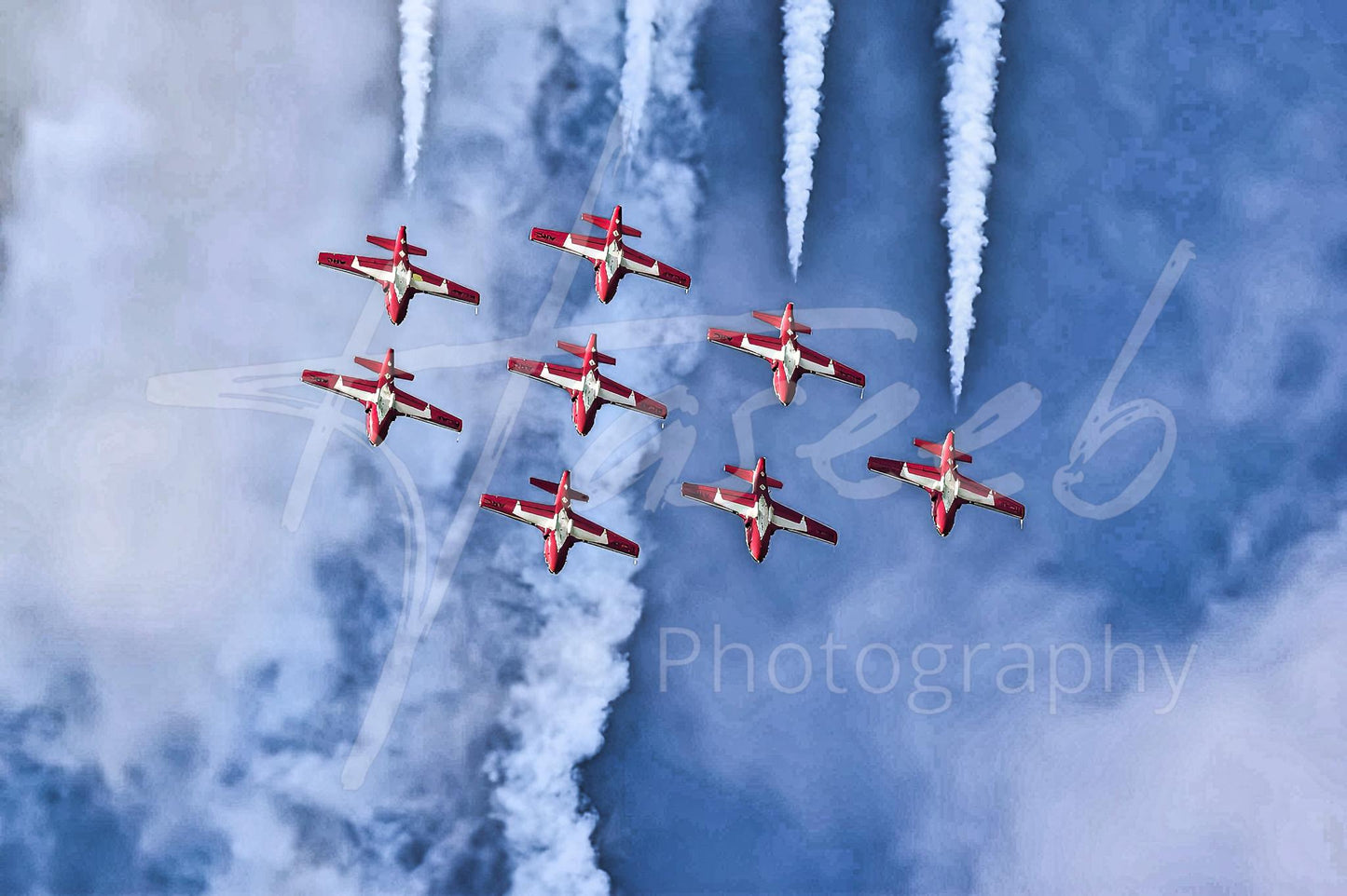 Sky Meets Earth: Airplanes & Stunning Landscapes